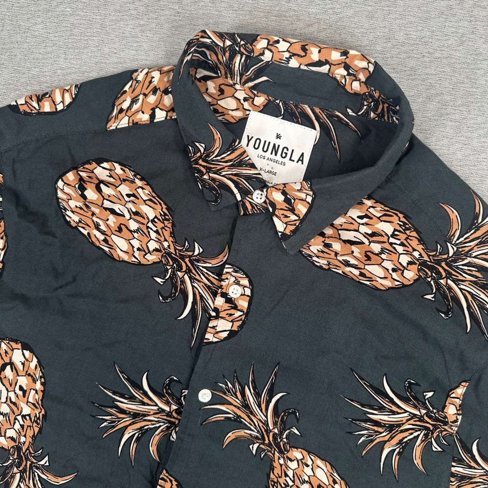 YoungLA Hawaiian Shirt Men XL Charcoal Grey Pineapple Print Short Sleeve Viscose